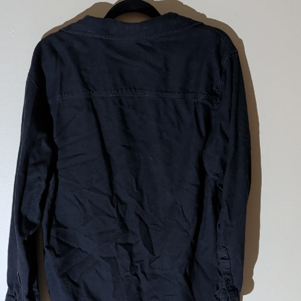The North Face Black Men's Shirt with Logo Tag
